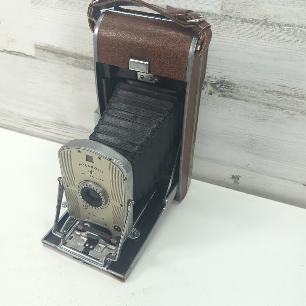 Vintage Polaroid Land Camera Model 95 Folding Instant Camera Brown Untested